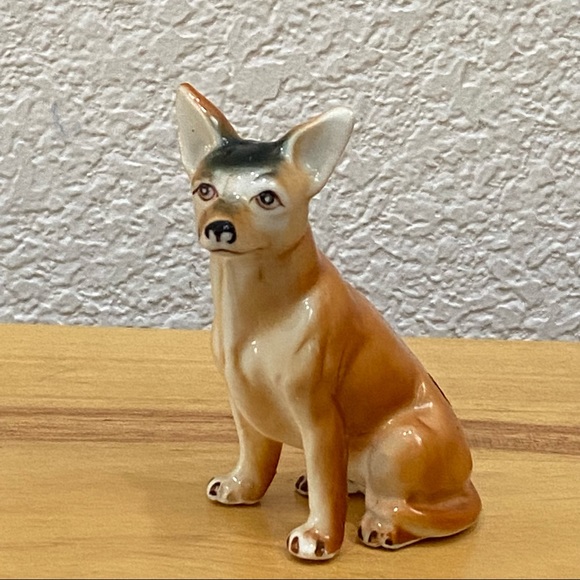 Vintage Bone China 3.25” Chihuahua Dog Figurine - Picture 4 of 13